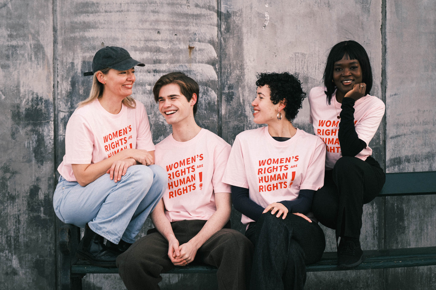 Women's rights are human rights - lyserød/pink