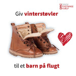 Giv vinterstøvler til et barn på flugt